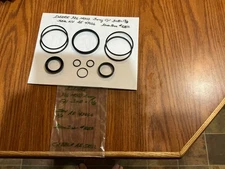 DEERE SEAL KIT AE49666 DEERE 926 MOCO TONGUE SWING CYL 3x8x1 3/8