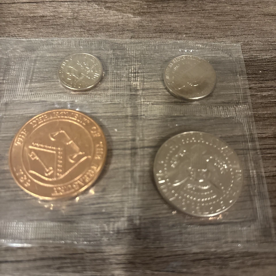 1987 Denver US Mint Souvenir Set - Image 4 of 4