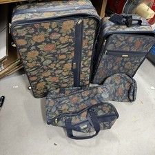 Beautiful Vintage Jaguar Luggage 4 Piece Set Floral Design READ DESCRIPTION