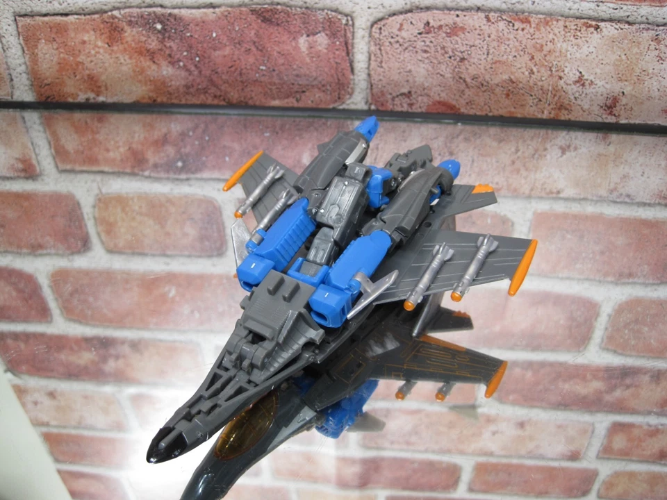 Transformers Cybertron Deluxe Class: THUNDERCRACKER 2005 Incomplete - Image 4 of 4