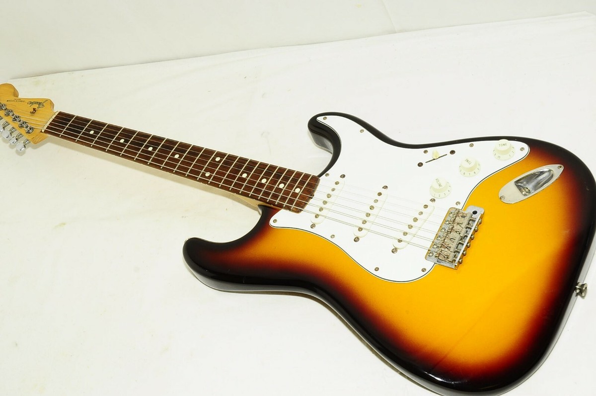 Excellent 1993-1994 Fender Japan ST-38 Stratocaster Electric Excellent 1993-1994 Fender Japan ST-38 Stratocaster Electric