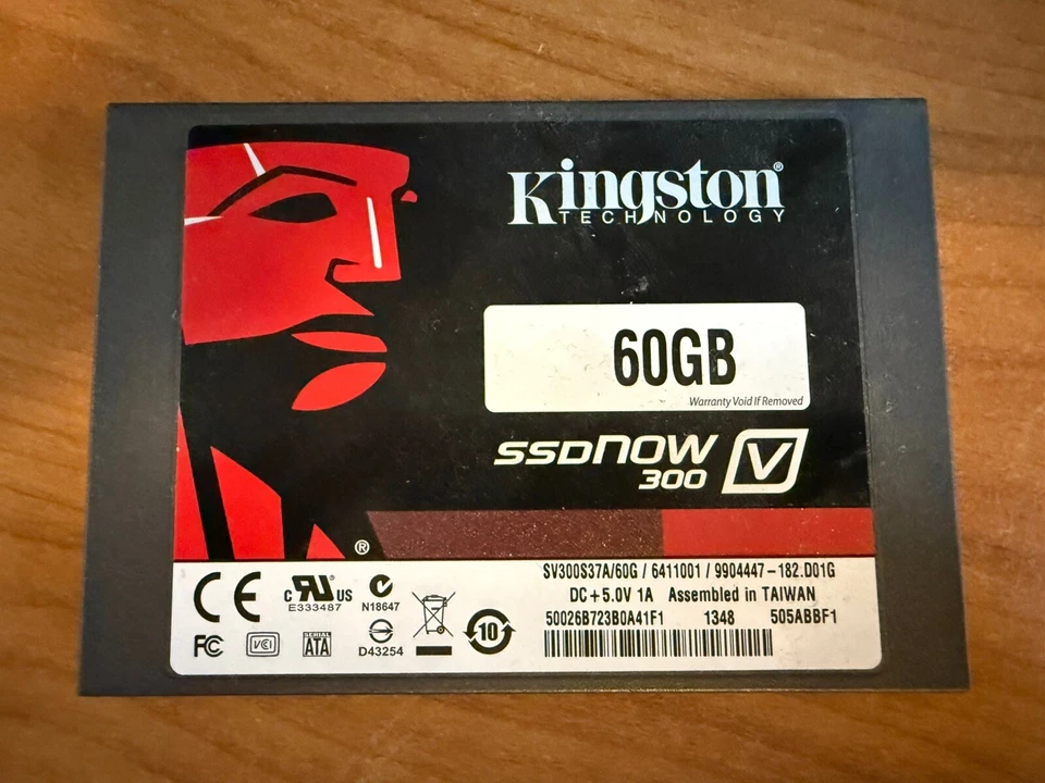 Kingston Digital 60GB SSDNow V300 SATA 3 2.5 Solid State Drive - Image 2 of 3