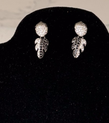 Original Swarovski Ohrringe silberfarben klar/schwarz Kristall für Ohrlöcher - Bild 4 von 6