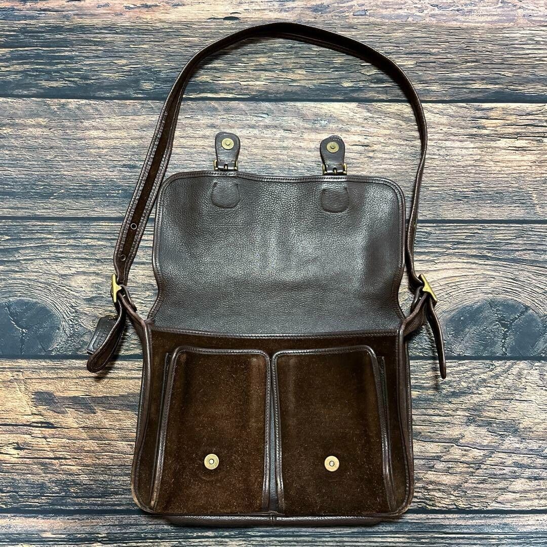 COACH Old Berkeley Messenger Field Bag Suede 5284 Brown COACH Old Berkeley Messenger Field Bag Suede 5284 Brown