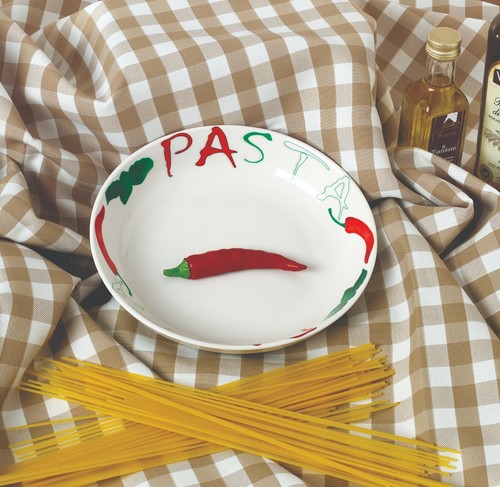 FAMILIA 5 PIECE PASTA SET BY LORREN HOME TRENDS - Picture 5 of 5