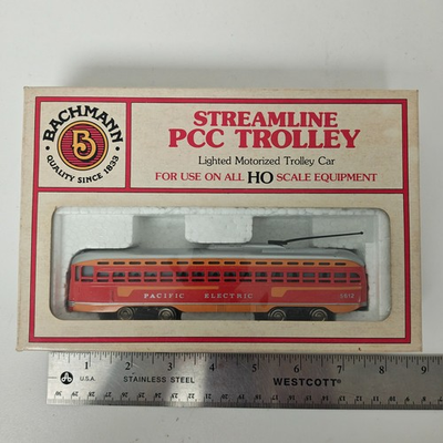 #ad Bachmann HO Scale Pacific Electric Streamline PCC Trolley Motored 41 629 C3 $24.99