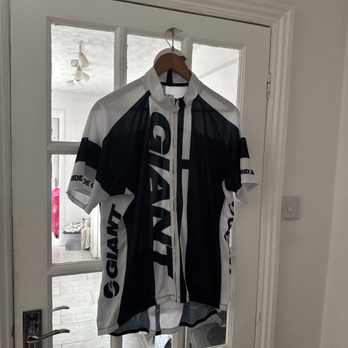 Giant ride life . Ride giant black and white cycling top size xxl