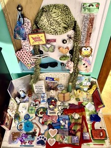 7 1/4 lb Girls Fun Trinkets Toys Crafts Collectibles Vtg-Now Junk Drawer Lot