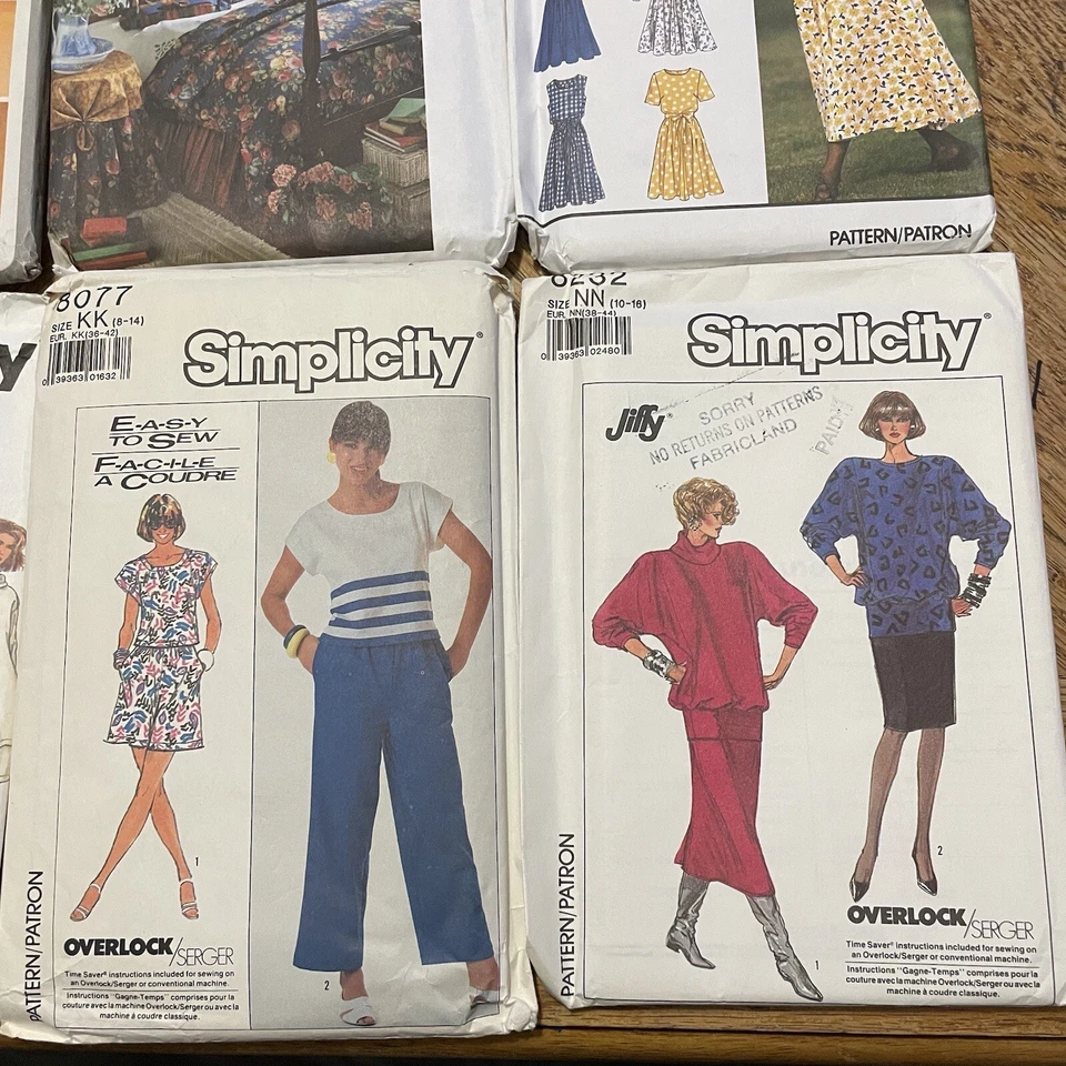 Lot Of 8 Simplicity and Simplicity Home Sewing Patterns See Pictures For Referee - Image 4 of 4