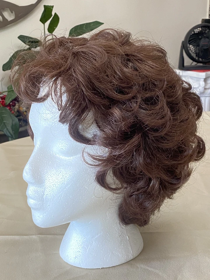 Jon Renau Women's Dark Auburn Short Hair Wig ~ Very lightly used - Image 2 of 4