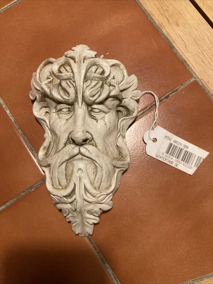 Placa colgante de pared cara de hombre verde caprichosa decoración de hogar o jardín Foto 2 de 4