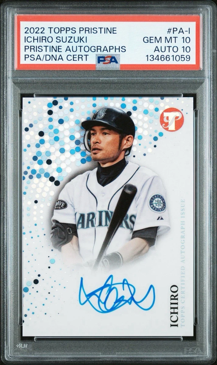Topps Ichiro Suzuki Autographed Baseball Sports Trading Cards