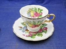 Vintage Inarco Tea Cup & Saucer E-1744 -Fruit Motif, Even Iside the Cup