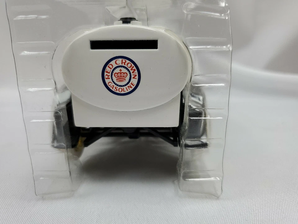 Model A Tanker Die Cast Bank 1:25  Red Crown Gasoline Limited Edition NIB #2006 - Image 4 of 4