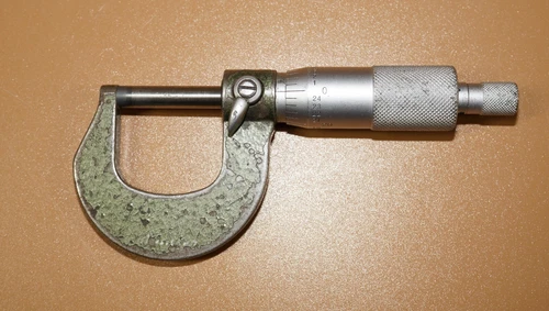 Mitutoyo Ratchet Thimble Outside Micrometer 0-1"