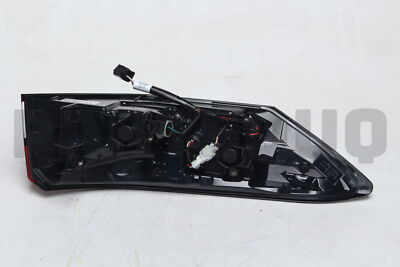 T*a様 Nissan MOUL RR LAMP 79860-A7100 2個セ Nissan MOUL RR LAMP