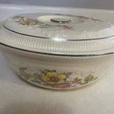 Vintage Homer Laughlin Covered Casserole Floral Pattern