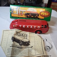 ERTL Texaco 1934 Diamond T Tanker "Doodle Bug" Locking Die-Cast Coin Bank