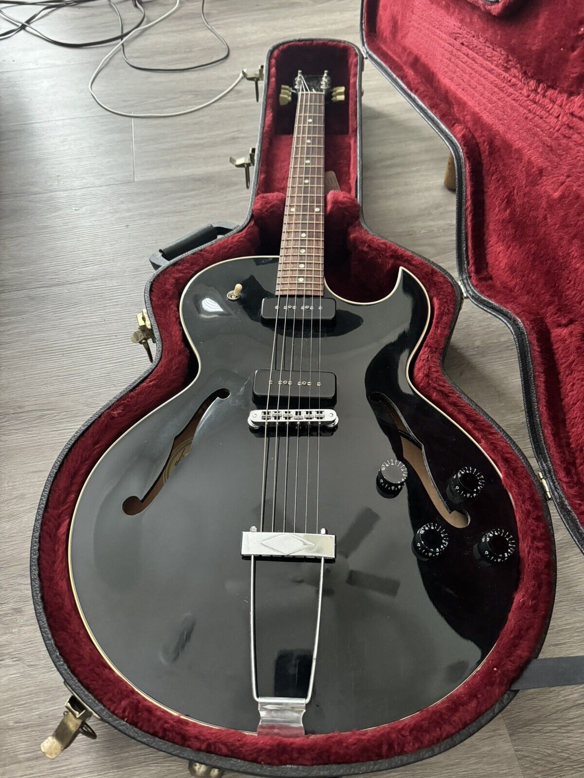 Vintage Gibson ES-135 Electric Guitar - 1995.