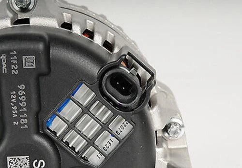 Genuine GM 2009-2011 Chevrolet Aveo5 Aveo LT 1.6L L4 - Gas Alternator 96991181 - Image 3 of 4