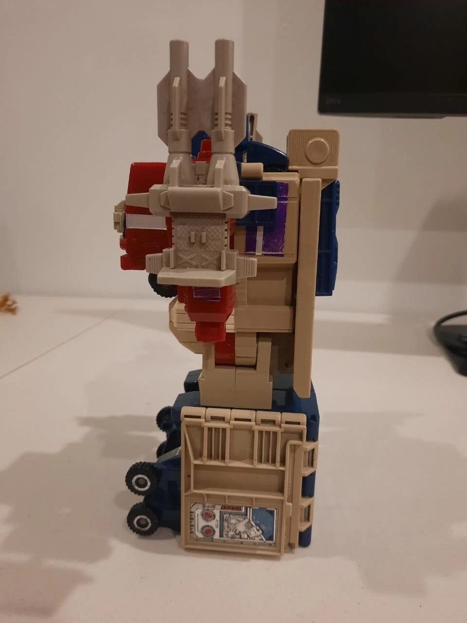 Picture 4 of 11