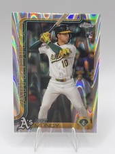 Max Muncy 2025 Topps Chrome - #221 RayWave Refractor (RC)