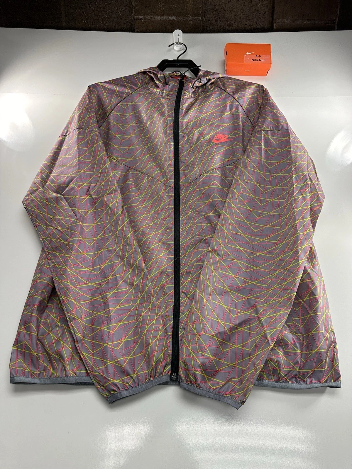 Nike City Scape Packable Jacket Windbreaker Size XL 653662-537