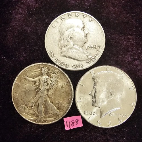 LOT of 3 🇺🇲🔥G-AU🔥1945 Walking Liberty 1950 1964 Silver Half Dollars 1188