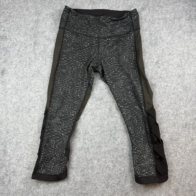 Lululemon Var-City Crop Samba Snake Battleship Black Criss Cross Leggings Size 8