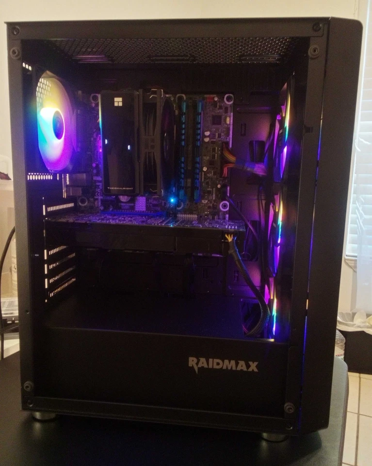 Windows Gaming Computer | Nvidia GTX 1080 | Intel i7 4770K | 16 GB RAM | Read - Image 3 of 4