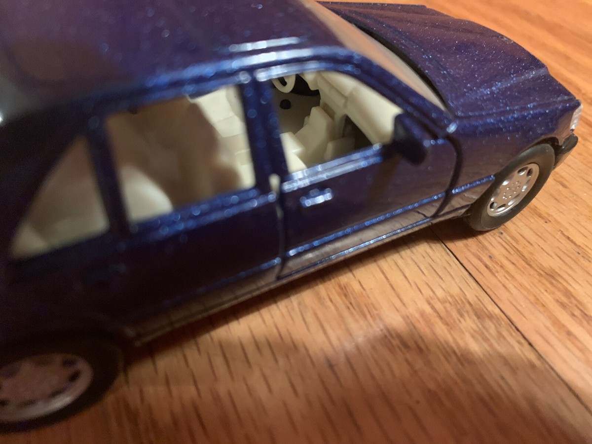Mercedes-Benz 600 SEL ミニカー 1991年製 Mercedes-Benz 600 SEL ミニカー 1991年製 Amazon | 絶版