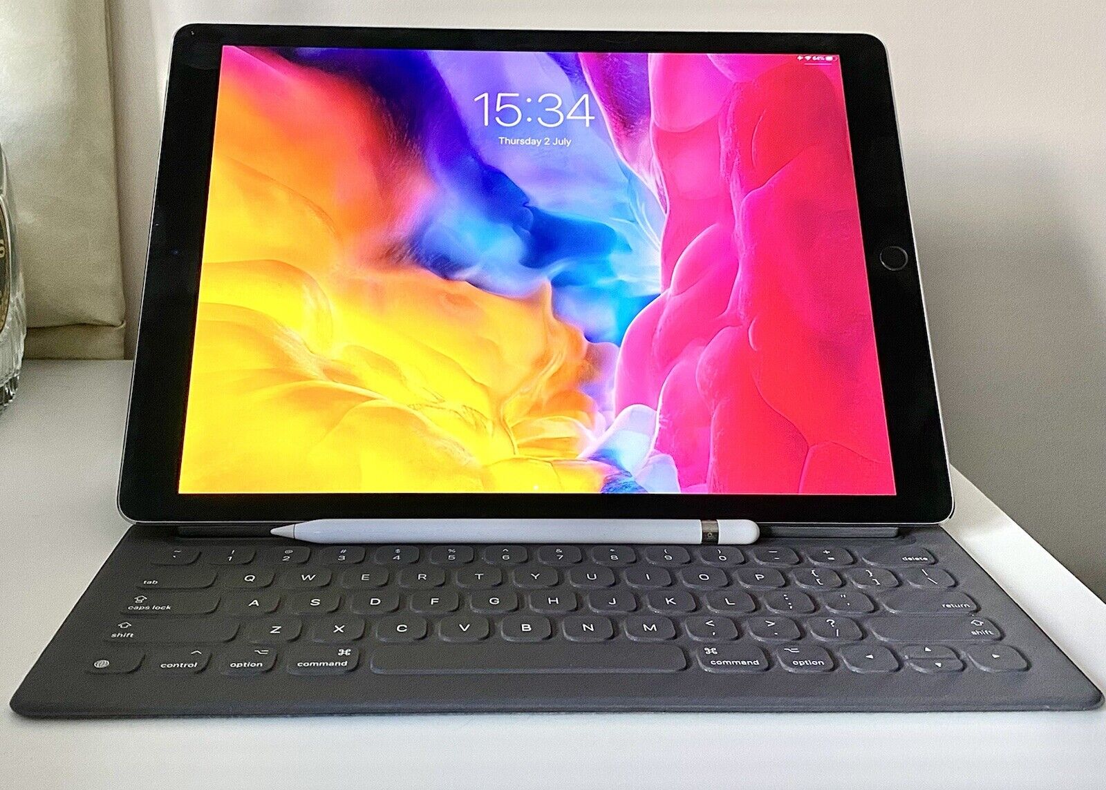 Apple iPad Pro 12.9in 128GB WiFi (Space Grey) + Pencil + Keyboard, RRP. £999.00