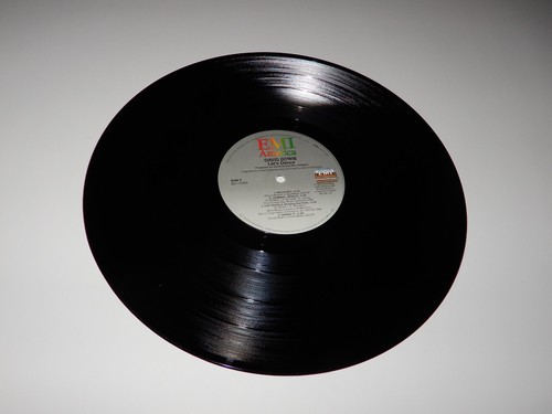 DAVID BOWIE-LETS DANCE 1983 LP - Picture 4 of 4