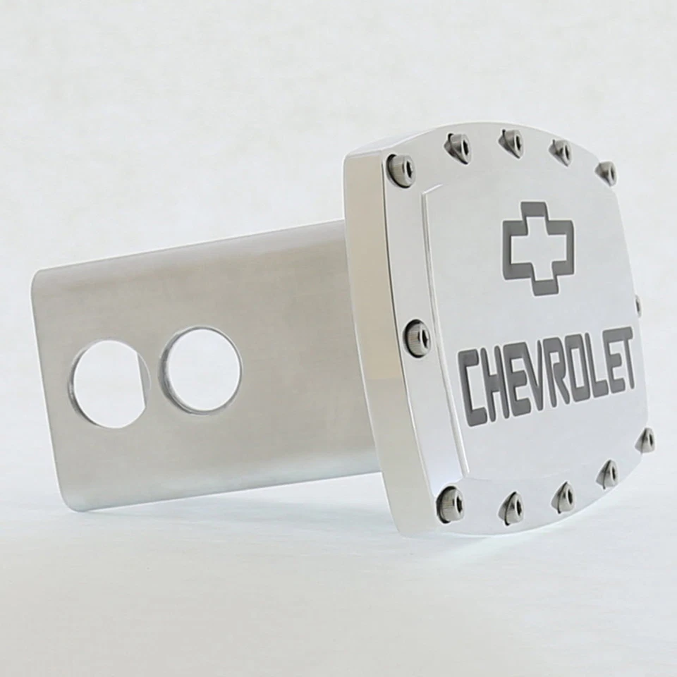 Cubierta de enganche Chevrolet (cromo) Foto 2 de 4