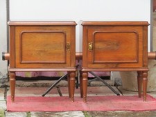 Coppia comodini  legno impiallacciato radica vetro nero e ottone Italia Anni 50