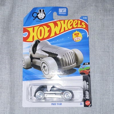 Hot Wheels Pass 'N Go Drop Tops 2026 1:64 Silver Diecast Unopened Box