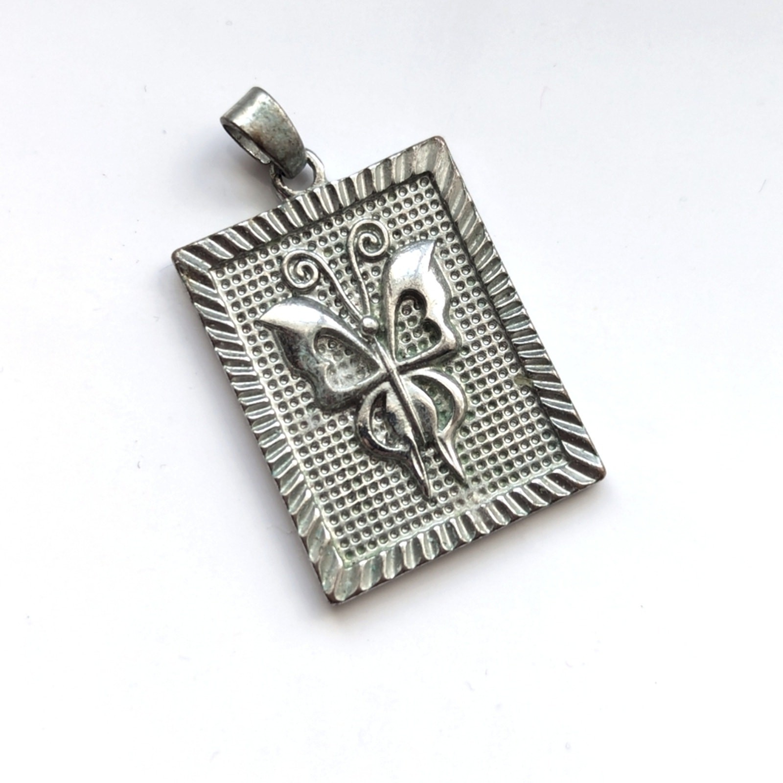 Vintage Y2K Silver Tone Rectangular Textured Butt… - image 1