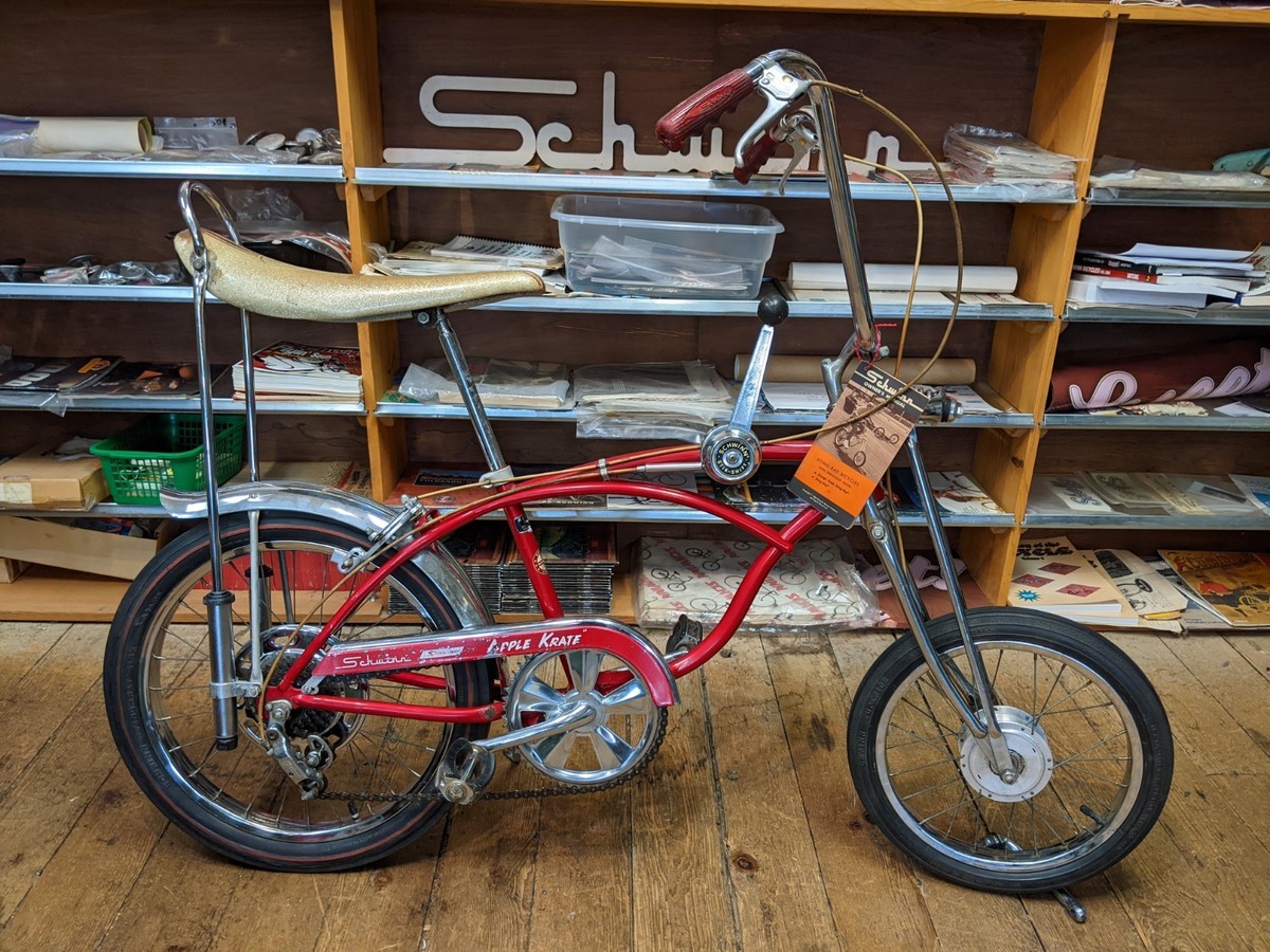 Original HD August 1968 Schwinn Stingray Apple Krate 5-Speed 16/20 Original HD August 1968 Schwinn Stingray Apple Krate 5-Speed 16/20