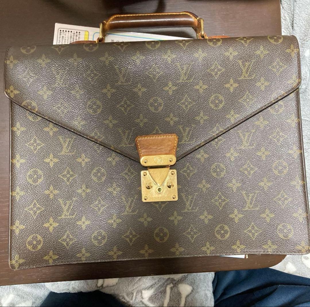 Louis Vuitton Monogram Business Briefcase LV Logo Used