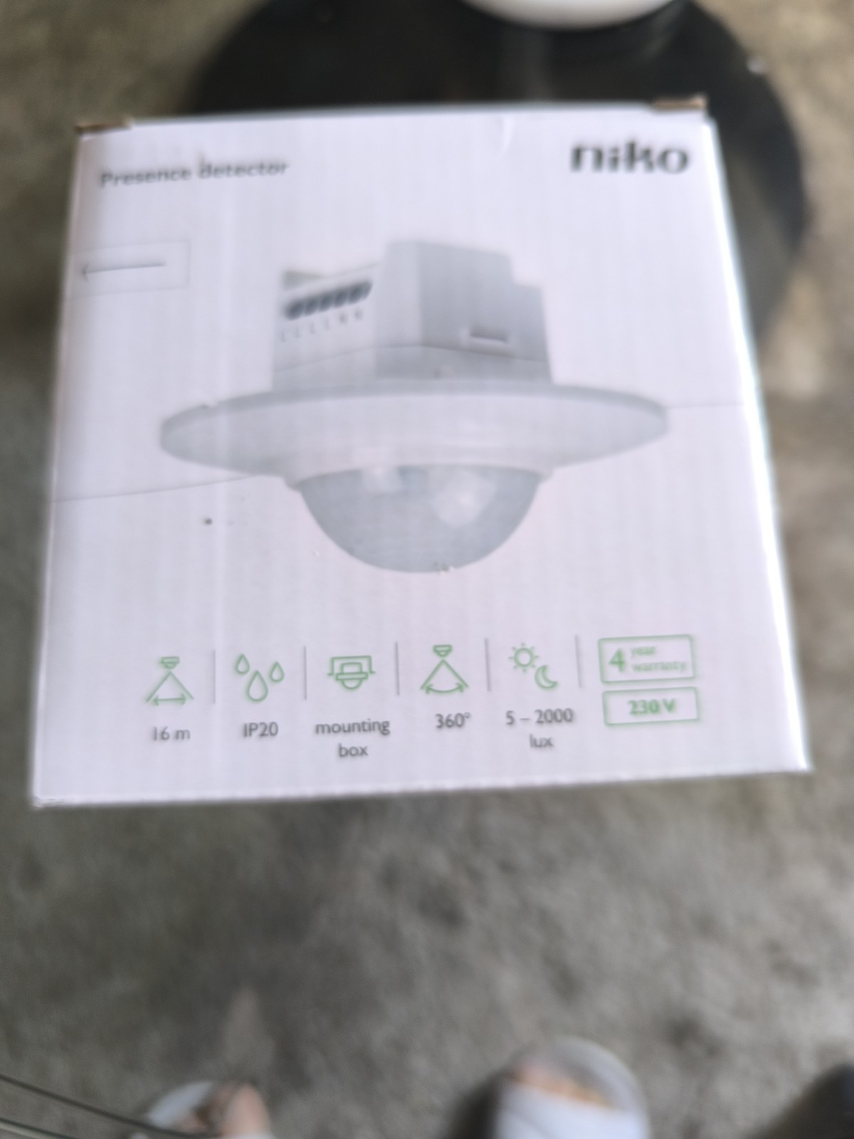 Détecteur de présence Niko Master encastrable blanc avec portée 9m