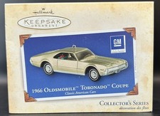 Hallmark Keepsake Ornament 1966 Oldsmobile Toronado 2004 Classic American Cars