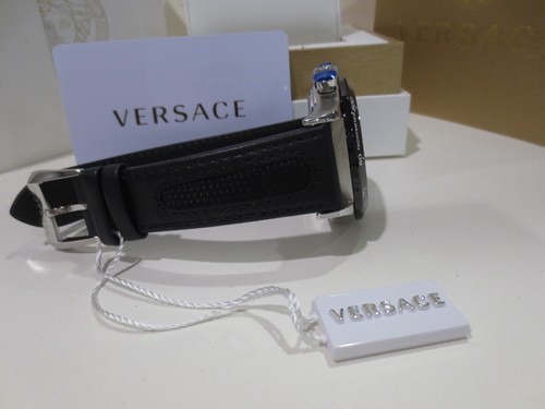 Orologio Versace Uomo VE2U00122 Hellenyium Chrono Swiss made 44mm Pelle - Foto 9 di 9
