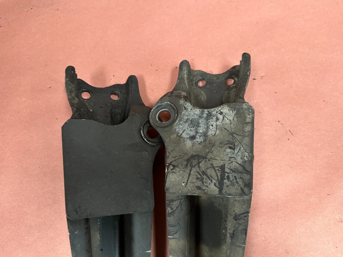 Datsun 280ZX 280 ZX Front Lower Control Arm Pair OEM #83214 Datsun 280ZX 280 ZX Front Lower Control Arm Pair OEM #83214