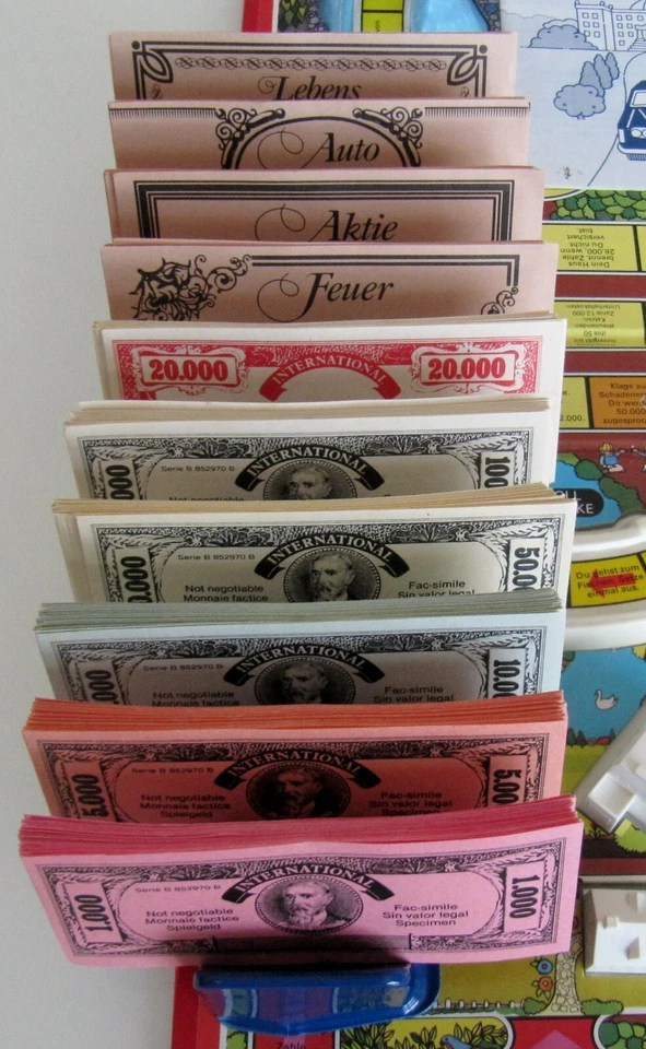 Inside Top Condition: the Game of Life! Die Dark Blue Edition! Complete - Image 3 of 4