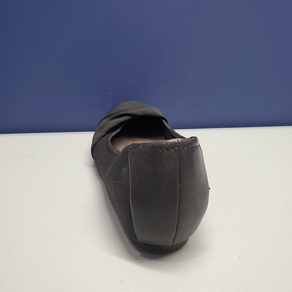 Zapatos de salón de ballet Baretraps Misty para mujer talla 8M negros hechos por el hombre punta redonda sin cordones Foto 4 de 4