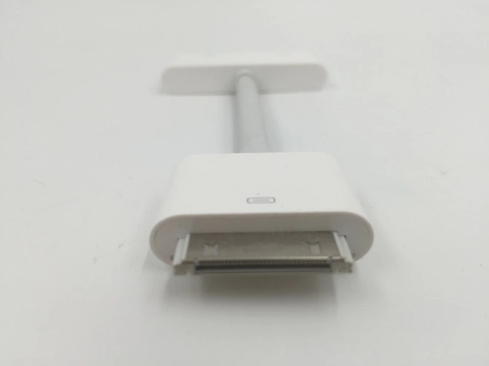 Genuine OEM Apple 30-pin to HDMI Video Audio Adapter Cable FOR iPad and iPhone - Image 3 of 4