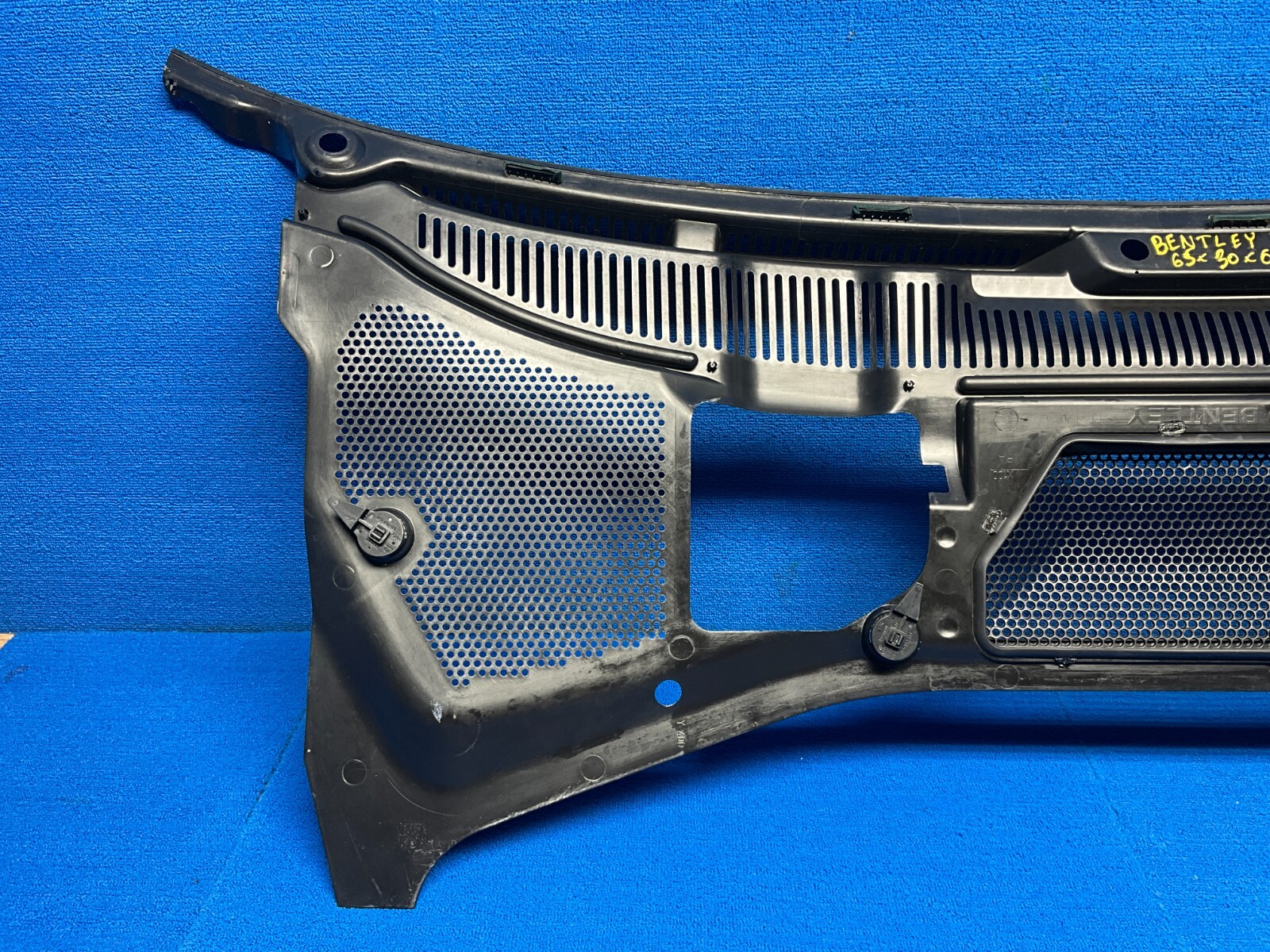 2005-2010 BENTLEY CONTINENTAL GTC WINDSHIELD WIPER COWL PANEL GRILLE COVER OEM