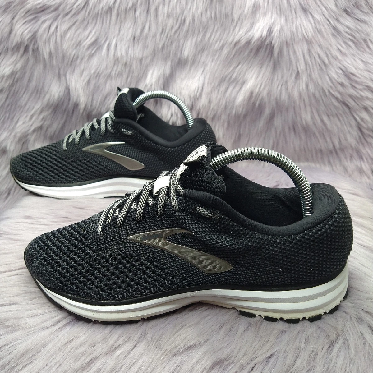 Brooks Womens Revel 2 Black Running Shoes Sneakers Size 8.5 B
