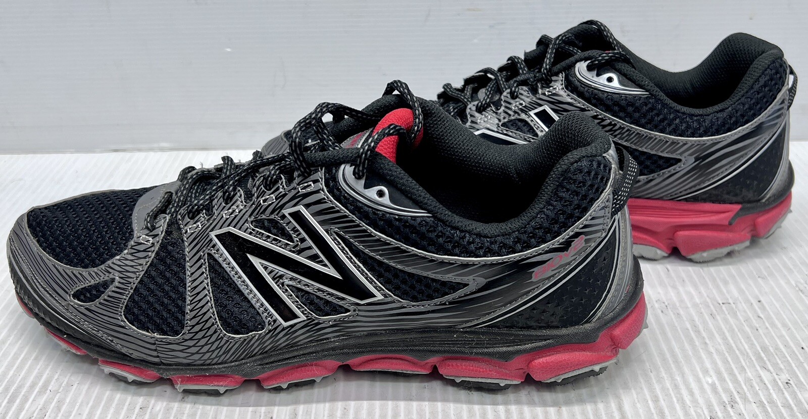 Mens 11.5 4E WIDE New Balance 810v2 AT All Terrain Trail Run Hike Shoes