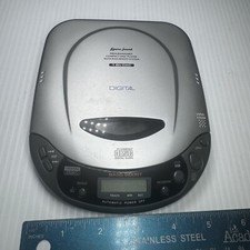 Portable CD Player Model CD-50 Tested Working 